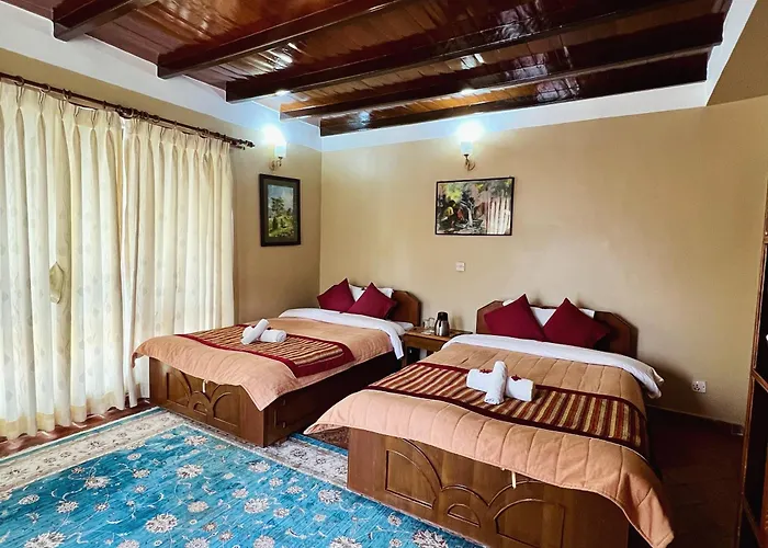 Chhahari Retreat Hotel *